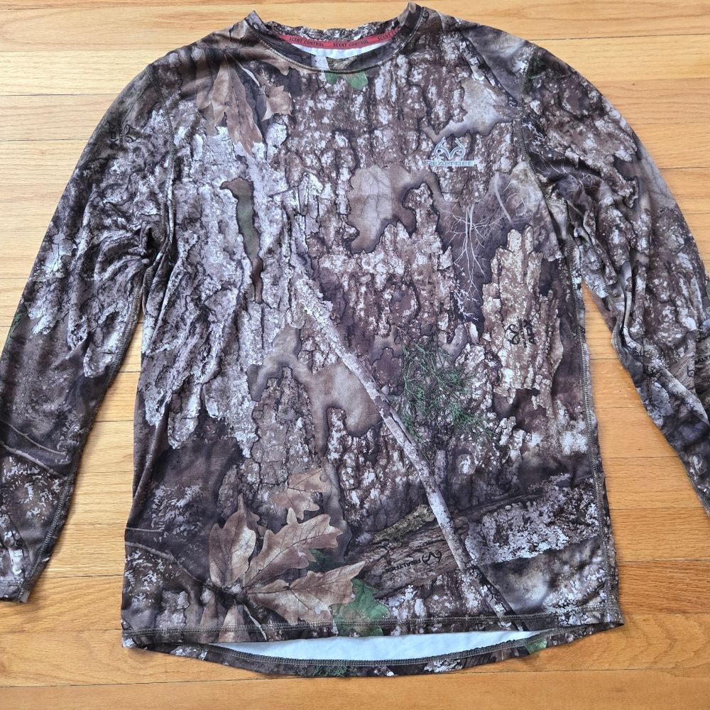 Realtree Hunting shirt XL Camo Scent Control Long Sleeve shirt